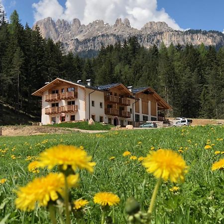 Agriturismo Soreie - Farmstay Vigo di Fassa Exterior foto